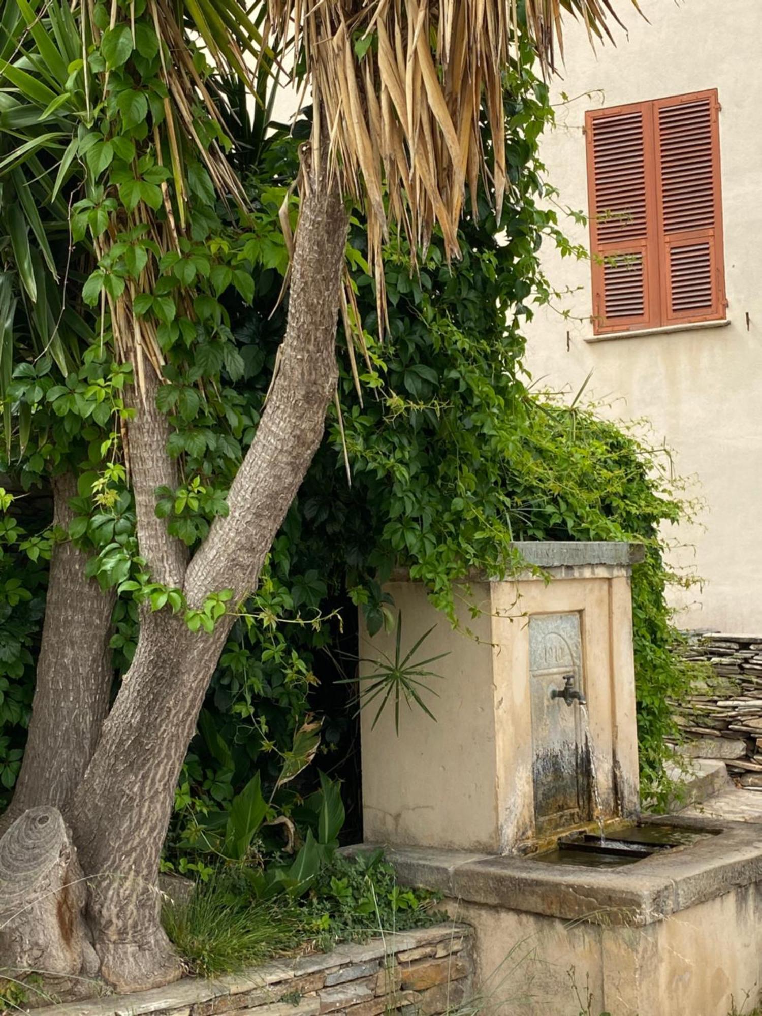 Apartmán A Macina Brando Exteriér fotografie