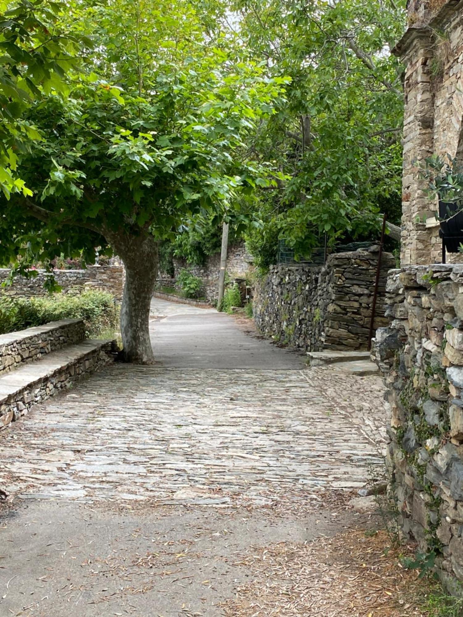 Apartmán A Macina Brando Exteriér fotografie