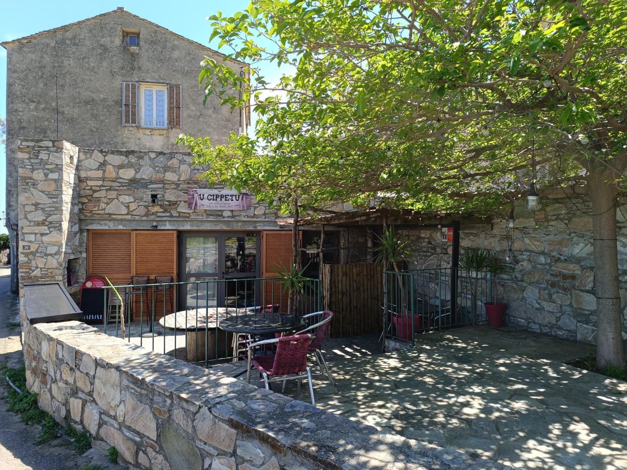 Apartmán A Macina Brando Exteriér fotografie